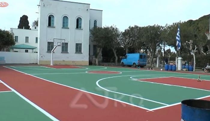 Ένας εντυπωσιακός και σύγχρονος αθλητικός χώρος το προαύλιο του 7ου δημοτικού σχολείου (βίντεο)