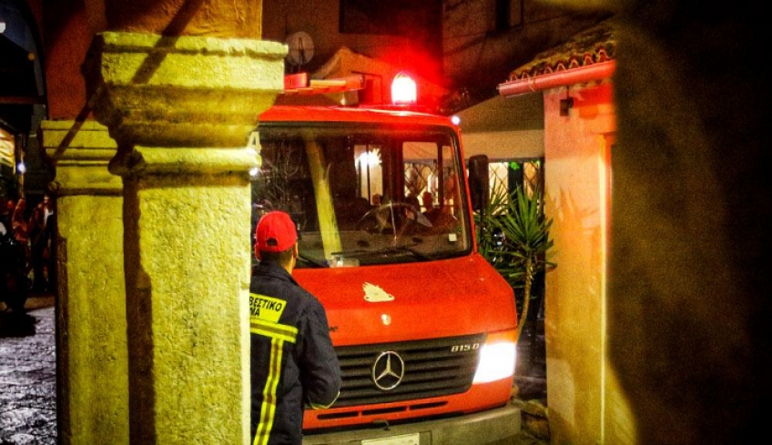 Τραγωδία στο Νέο Ηράκλειο: Εντοπίστηκε νεκρός στο φλεγόμενο διαμέρισμα ο εγκλωβισμένος κάτοικος