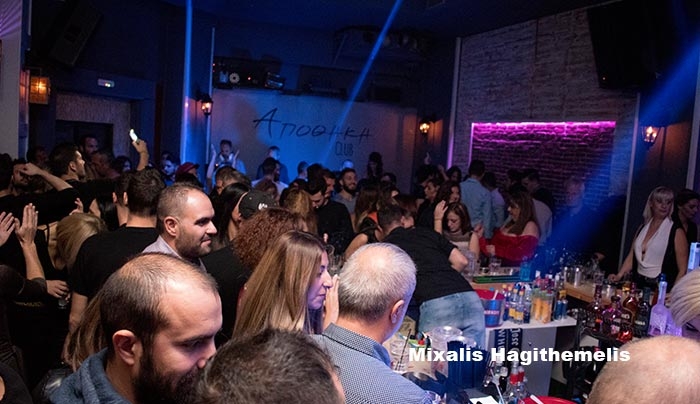 3ήμερο φωτιά στο «ΑΠΟΘΗΚΗ CLUB» (φωτό-βίντεο)
