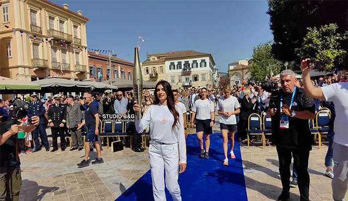 Η ΟΛΥΜΠΙΑΚΗ ΦΛΟΓΑ ΣΤΗΝ ΑΡΓΟΛΙΔΑ (ΦΩΤΟ-ΒΙΝΤΕΟ)