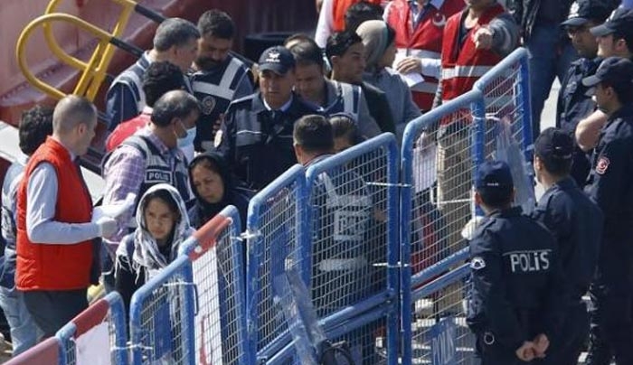 Reuters: Την Τετάρτη η επιστροφή ακόμη 200 μεταναστών στην Τουρκία