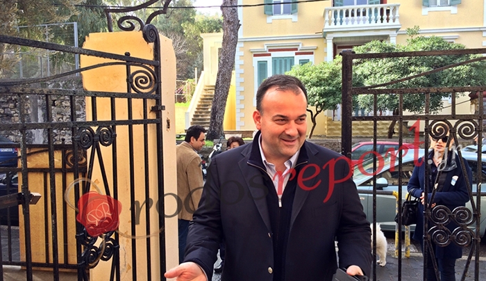 Ο Γιάννης Παππάς στη κάλπη (βίντεο)