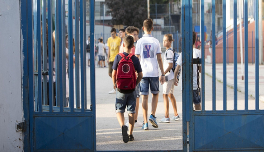 Αυτές είναι οι αλλαγές σε Δημοτικά και Γυμνάσια - Αλλάζουν και οι ώρες μαθημάτων
