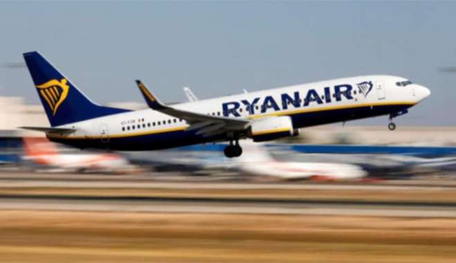 Ryanair : Προσθέτει 7 νέα δρομολόγια από το Λονδίνο το καλοκαίρι