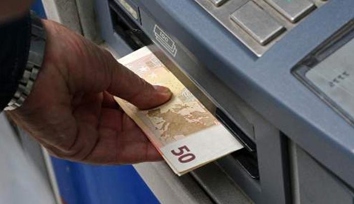 Πώς το νέο ασφαλιστικό «ψαλιδίζει» τους μισθούς -Πόσα χρήματα χάνουν οι εργαζόμενοι [πίνακας]
