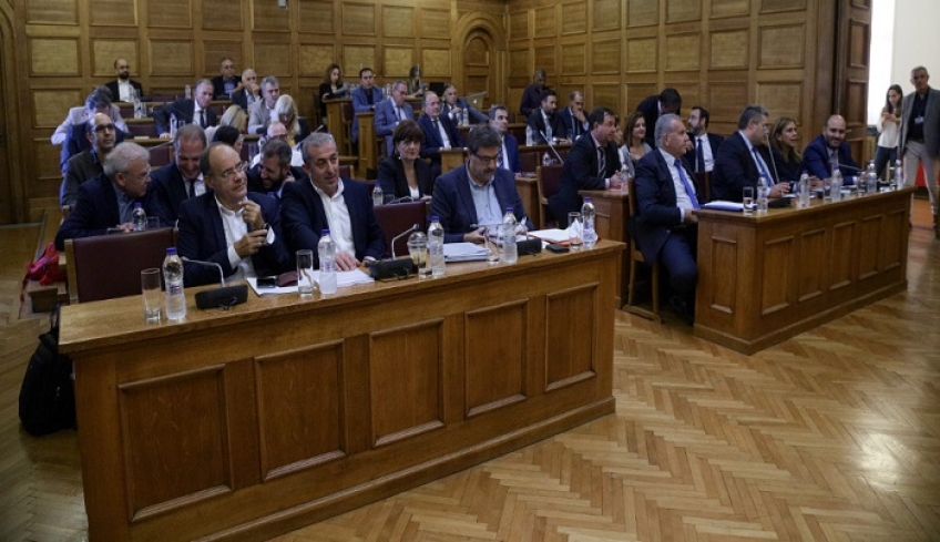 Αντικαπνιστικό νομοσχέδιο: Εισήχθη στην αρμόδια Επιτροπή της Βουλής – Τι περιλαμβάνει
