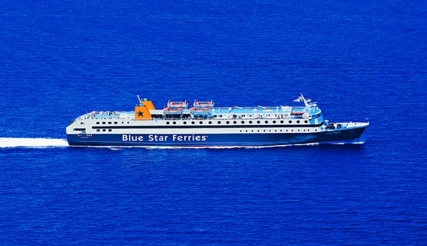 Επεσε στη θάλασσα επιβάτης του “Blue Star 2”-Ολονύχτιες έρευνες του λιμενικού