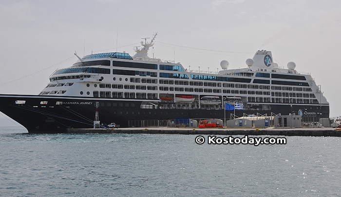 To «Azamara» έδεσε σήμερα στο Λιμάνι της ΚΩ (φωτό)