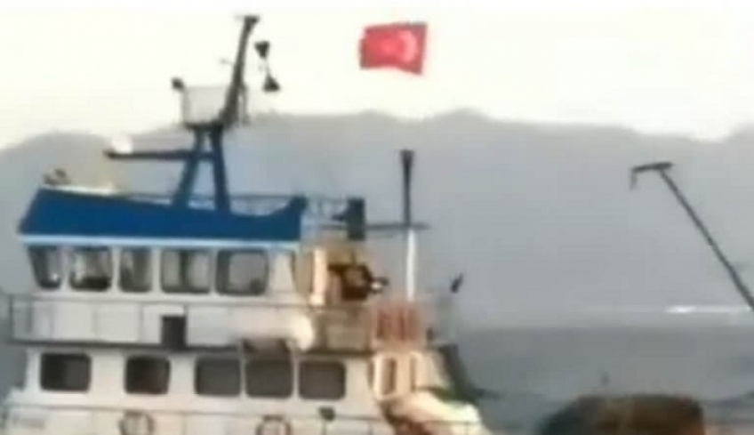 Ψέριμος: «Ρε αλήτες εδώ είναι Ελλάδα» – Η στιγμή που Τούρκοι ψαράδες ξεπερνούν κάθε όριο – video