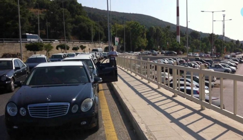 Βαριές «καμπάνες» ως €4.000 και αφαίρεση άδειας στους αγενείς ταξιτζήδες