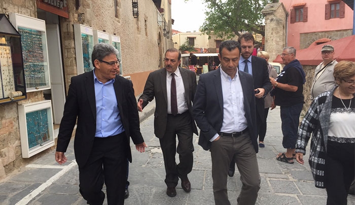 Επίσκεψη Δημάρχου, Φώτη Χατζηδιάκου στην Παλιά Πόλη της Ρόδου