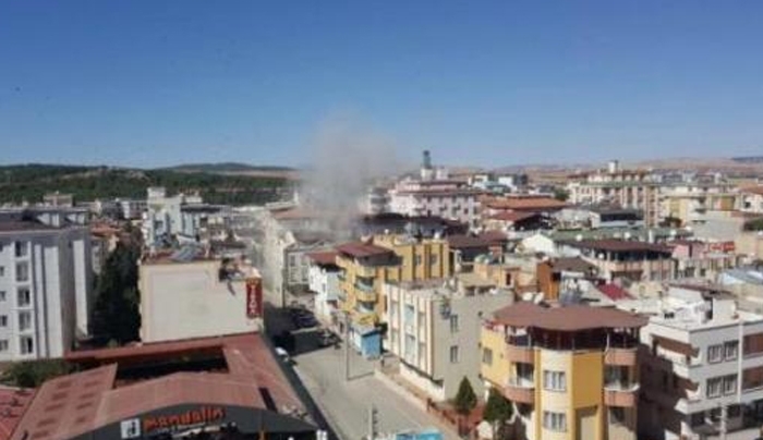 Τουρκία - Βομβιστές αυτοκτονίας ανατινάχθηκαν σε αστυνομική επιχείρηση - ΦΩΤΟ