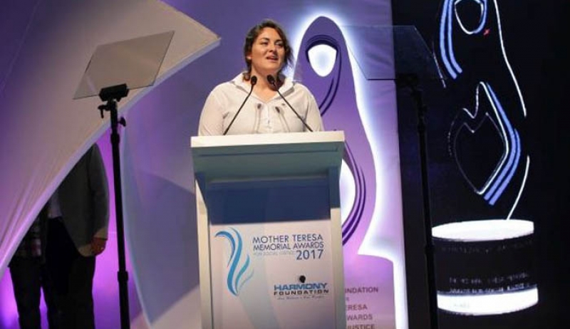 Η Ελληνική Ομάδα Διάσωσης τιμήθηκε με το βραβείο κοινωνικής δικαιοσύνης «Μητέρα Τερέζα» του Ιδρύματος Harmony