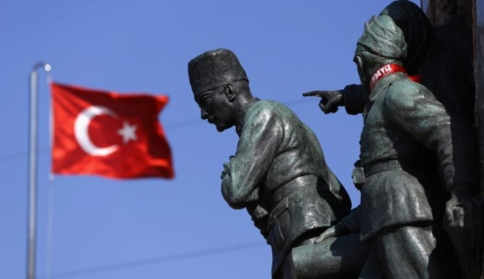 Η Τουρκία θέλει τώρα 5 δισ. για το προσφυγικό! Δείτε πώς απειλεί την Ευρώπη