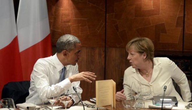 Ομπάμα σε Μέρκελ: Να επιστρέψει η Ελλάδα στη βιώσιμη ανάπτυξη αλλά εντός Ευρώ