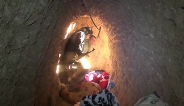 Υπόγειο δίκτυο τούνελ του ISIS ανακαλύφθηκε κάτω από την πόλη Σιντζάρ