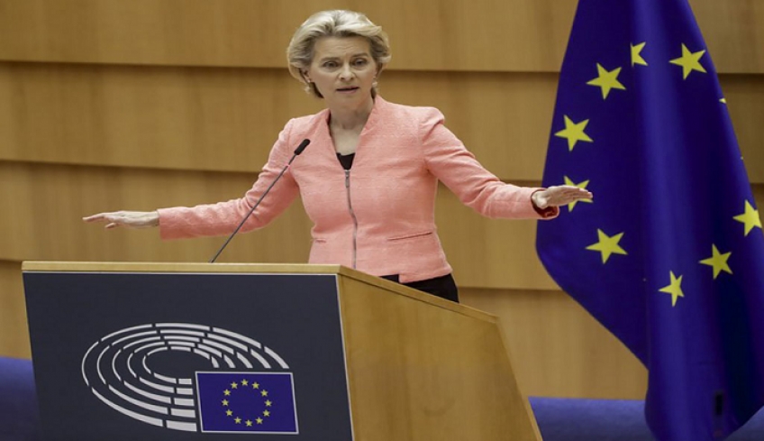Ούρσουλα φον ντερ Λάιεν: Επιπλέον 728 εκατ. ευρώ στην Ελλάδα από το πρόγραμμα SURE