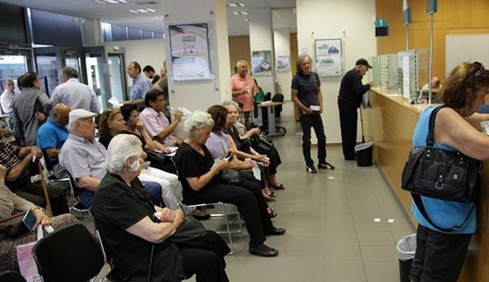 «Κόκκινα» δάνεια: Έρχονται «κουρέματα» αλλά και fast track πτωχεύσεις