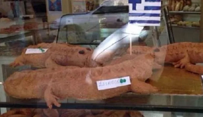 ΦΩΤΟ- ΘΕΟΣ! Φούρναρης έφτιαξε ψωμιά-κροκόδειλους Ντράγκι,Σόιμπλε και Λαγκάρντ!