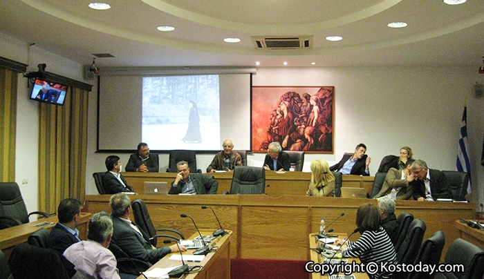 Με ΕΝΤΑΣΗ και κομματικούς χρωματισμούς η χθεσινή συνεδρίαση του Δ.Σ της Κω (φωτό - βίντεο)