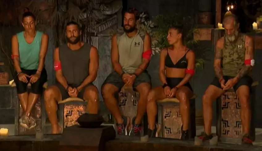 Survivor: Αποχώρησε με… κραυγή και άφησε πίσω την τελική 10αδα