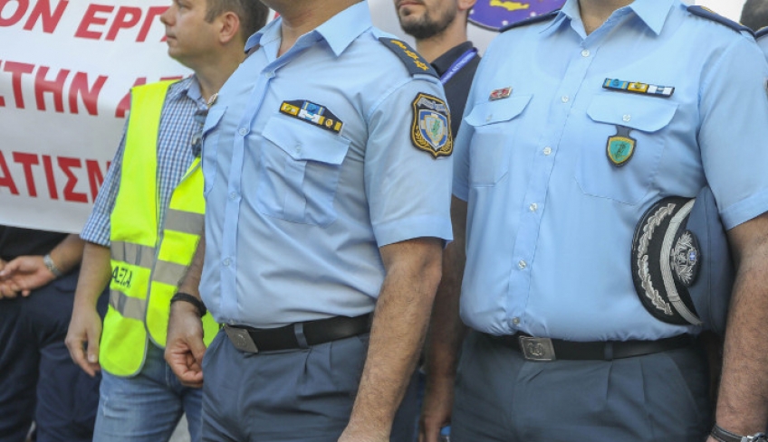 Οργή αστυνομικών για τις επιθέσεις και τις δηλώσεις Παπακώστα [βίντεο]