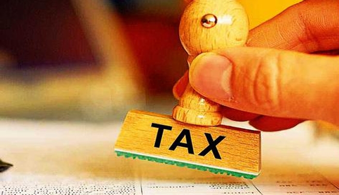 Φορο-ανατροπές σε εισοδήματα, ακίνητα και αγρότες