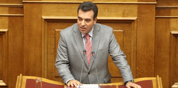 ΜΑΝΟΣ ΚΟΝΣΟΛΑΣ : ''Μόνος δρόμος η συναίνεση''