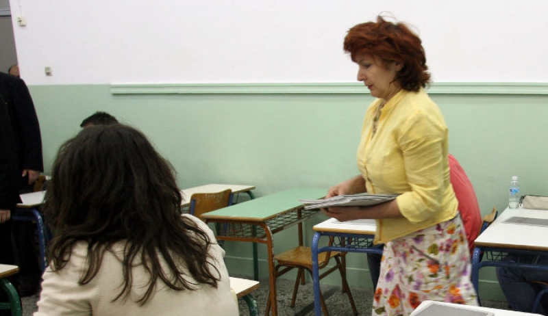 Πέντε αλλαγές στην Γ λυκείου σε εξετάσεις, βαθμολόγηση, με τροπολογίες