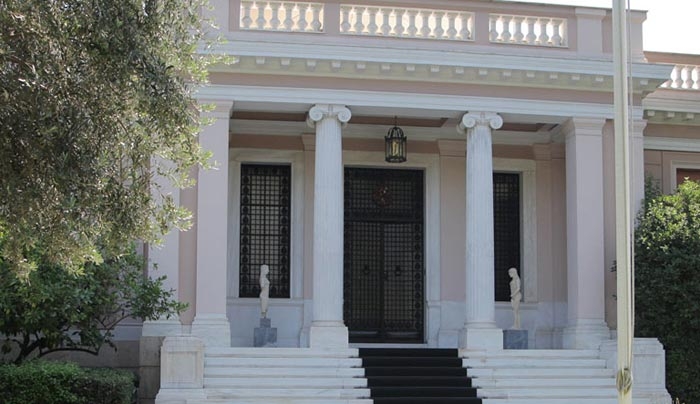 Το non paper του Μαξίμου για το χρέος - Τι απαντά στον Σόιμπλε