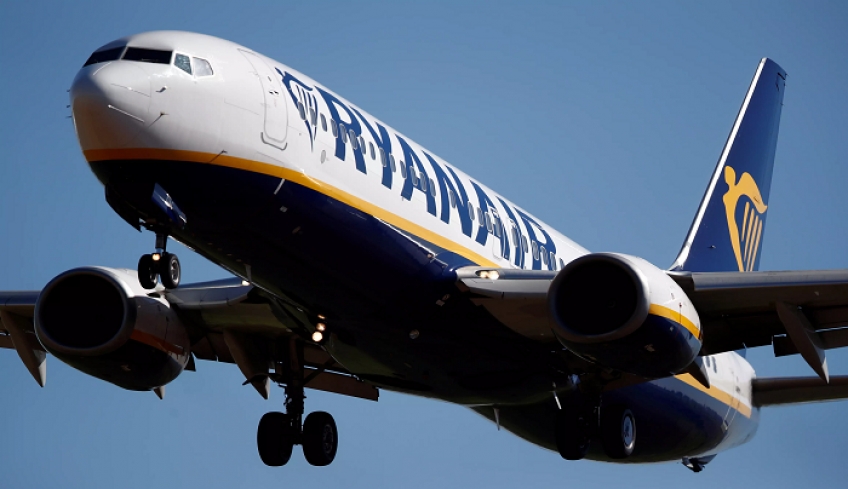Ryanair: 3.000 απολύσεις και αναβολή σε παραγγελίες αεροσκαφών