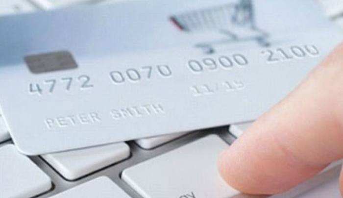 Τέλος οι συναλλαγές άνω των 150 ευρώ με μετρητά (;)