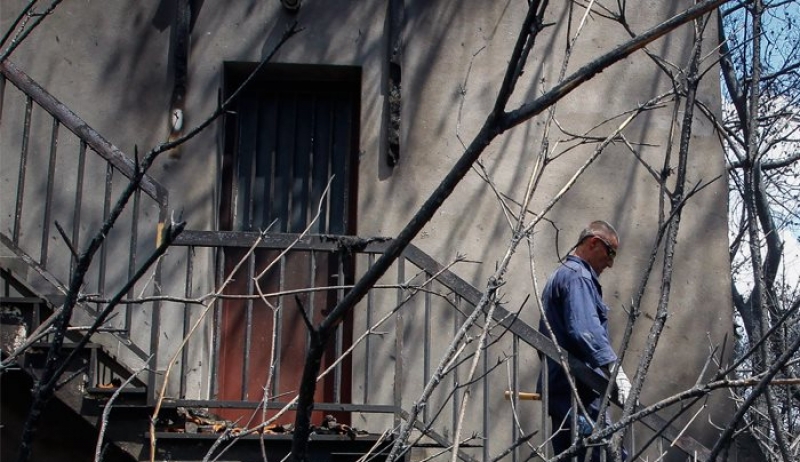 «Κόκκινα» 1.218 σπίτια - Μη κατοικήσιμα τα μισά από όσα ελέγχθηκαν