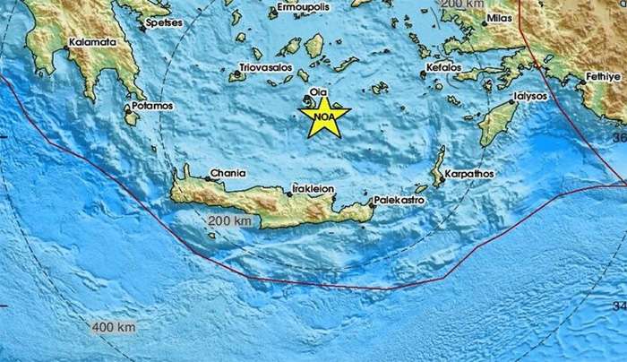 Σεισμός μεταξύ Σαντορίνης και Ανάφης (pics)