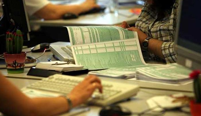 Φορολογικές δηλώσεις 2016: Ποια δικαιολογητικά μειώνουν τον φόρο