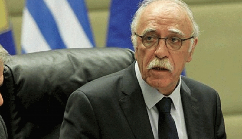Βίτσας: Το ανώτερο 90 ημέρες θα μένουν πρόσφυγες στα νησιά