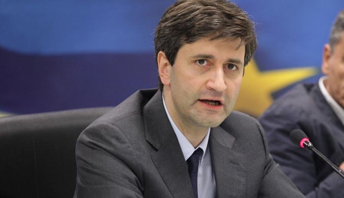 Xουλιαράκης: Επιβαρύνσεις για εισοδήματα άνω των 65.000 ευρώ - Ελαφρύνεται η μεσαία τάξη