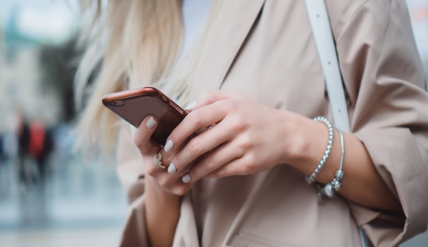 Προβλήματα λειτουργίας στα iPhone -Κρασάρουν Viber και Facebook
