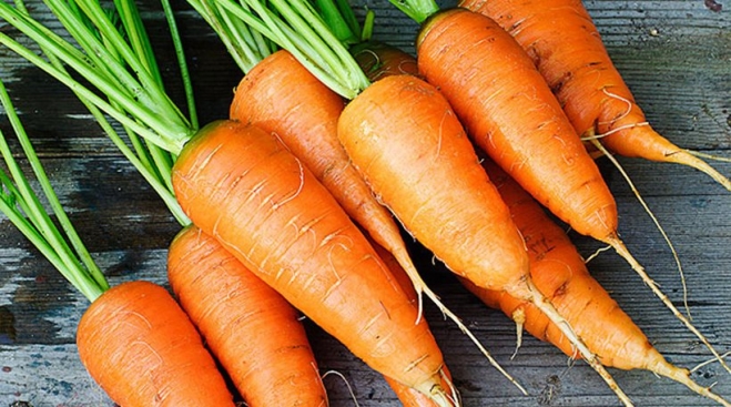 SOS: Γιατί τα καρότα είναι απαραίτητα στους άντρες;