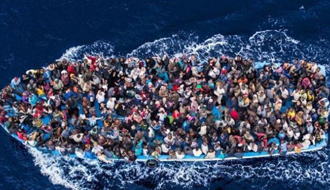 Νέα τραγωδία με εκατοντάδες λαθρομετανάστες στη Μεσόγειο