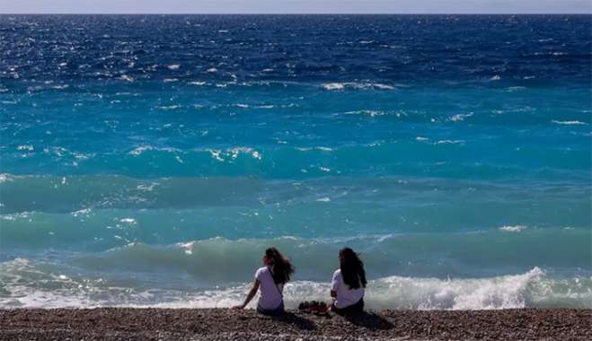Καιρός σήμερα: Καλοκαίρι στα ανατολικά, βροχές στα δυτικά και στα βόρεια