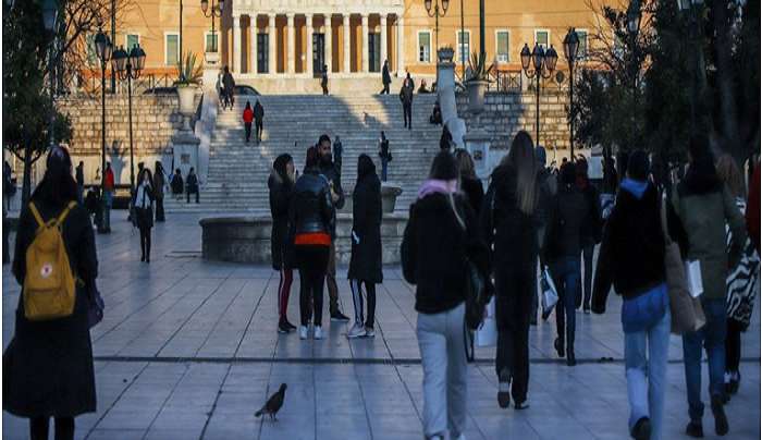 Το ελληνικό "θαύμα": Δηλώνουμε 79 δισ. ευρώ εισόδημα, ξοδεύουμε... 100 δισ. και αποταμιεύουμε 20 δισ. ευρώ τον χρόνο