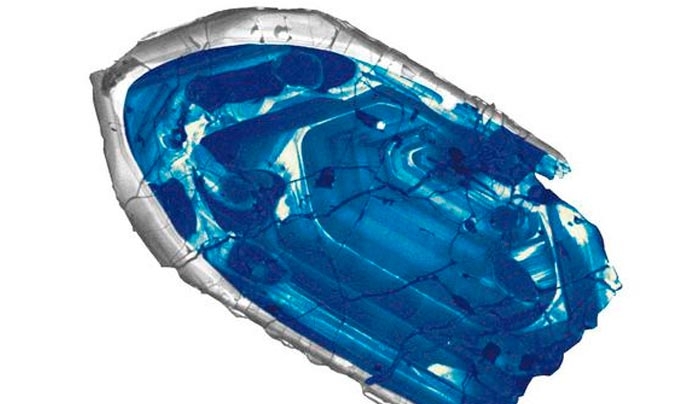 Αρχαίος κρύσταλλος φέρει ενδείξεις ότι η ζωή στη Γη ξεκίνησε πριν από 4,1 δις χρόνια