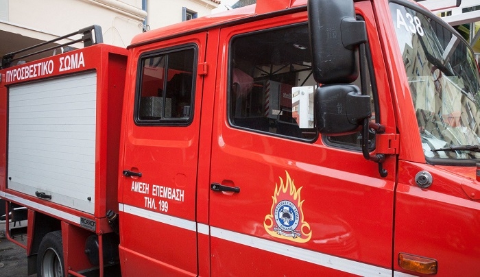 Τραγωδία στη Γλυφάδα: Νεκρή 65χρονη από φωτιά σε διαμέρισμα