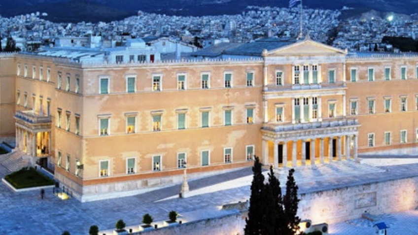 Κατατέθηκε το ασφαλιστικό νομοσχέδιο στη Βουλή