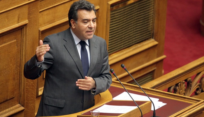 Μ. Κόνσολας: Η κυβέρνηση για πρώτη φορά παραδέχεται ότι δεν θα ακυρώσει το διαγωνισμό για τα 14 Περιφερειακά Αεροδρόμια
