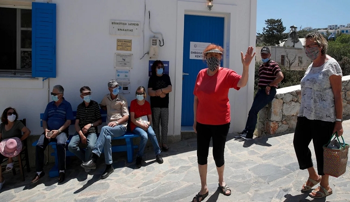Τρέχει το πρόγραμμα «Ελευθερία» -Ξεκινούν εμβολιασμοί κατ' οίκον