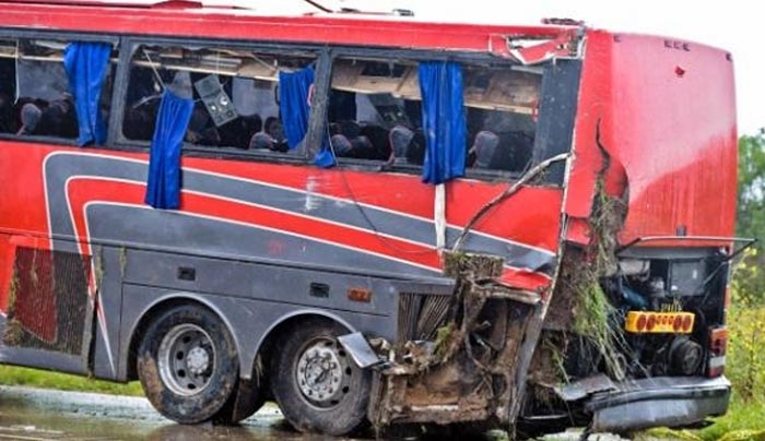 Τέξας - 8 νεκροί και 44 τραυματίες από ανατροπή λεωφορείου