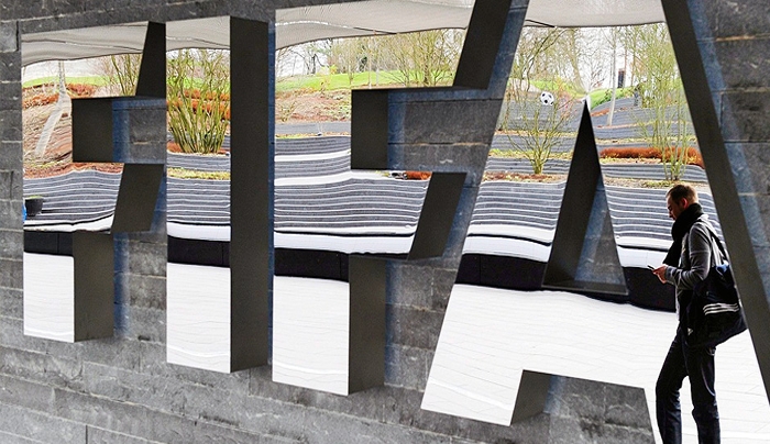 Κινηματογραφικές συλλήψεις κορυφαίων στελεχών της FIFA για διαφθορά