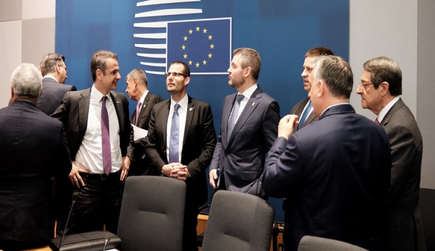 Ολοκληρώθηκε η Σύνοδος Κορυφής χωρίς συμφωνία - Διαφώνησαν για τα κονδύλια σε... 20 λεπτά!